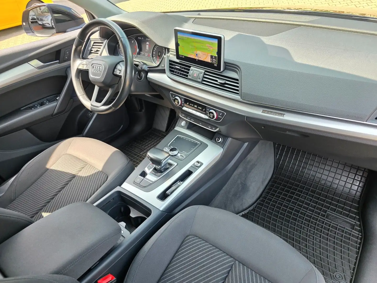 Audi Q5 3.0 TDI quattro Navi/Automatik/Xenon Nero - 2