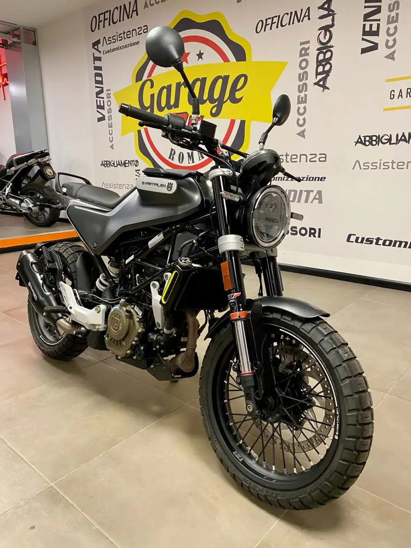 Husqvarna Svartpilen Fekete - 2