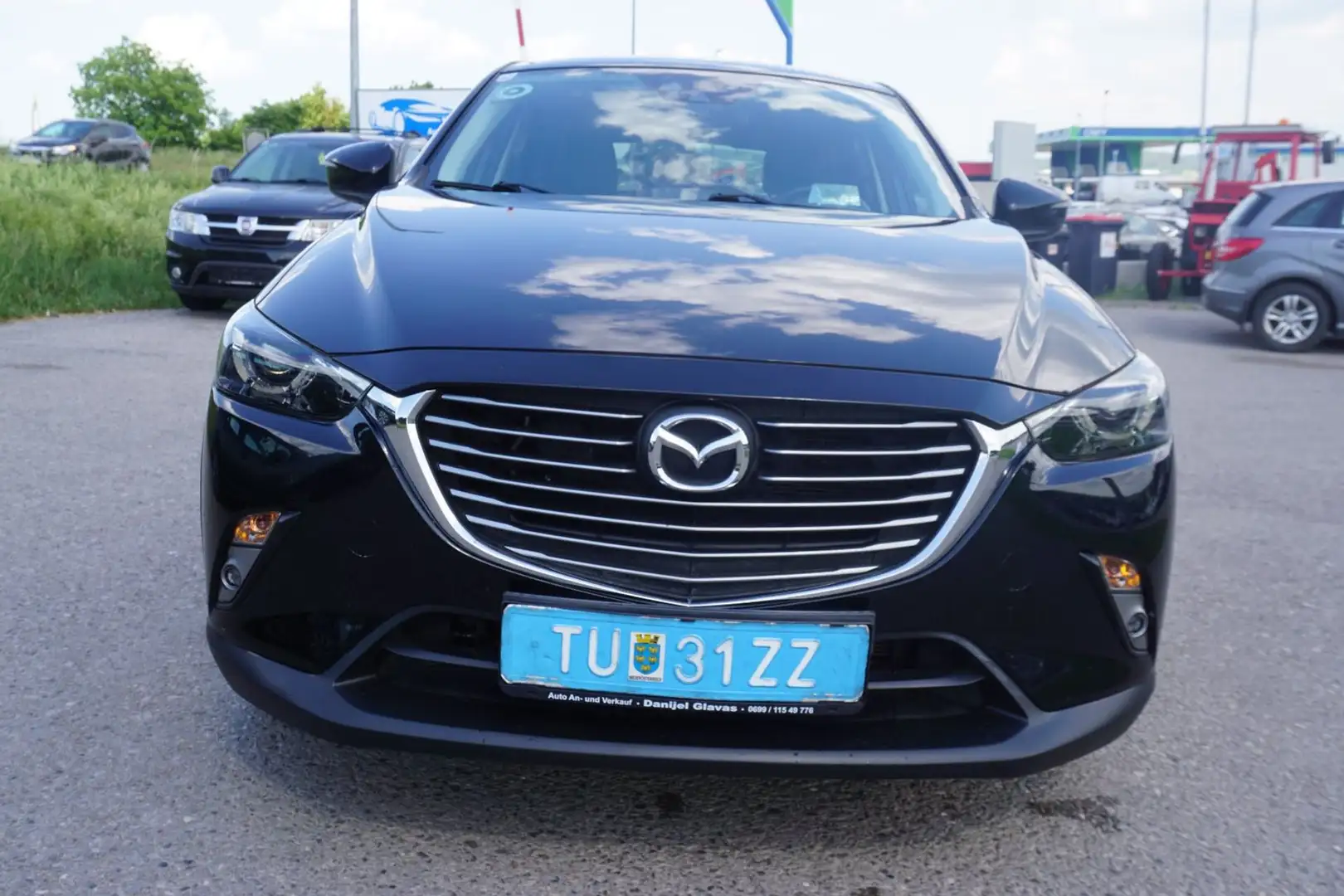 Mazda CX-3 CD105 Revolution Schwarz - 1
