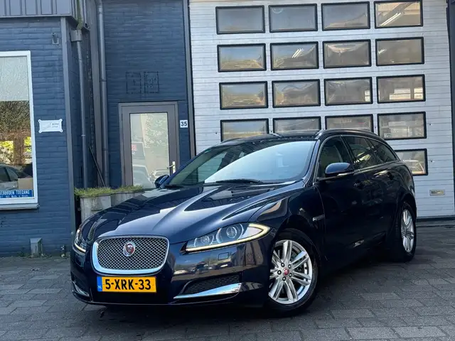 Jaguar XF Sportbrake 2.2D | Clima | Camera | Cruise | Leer