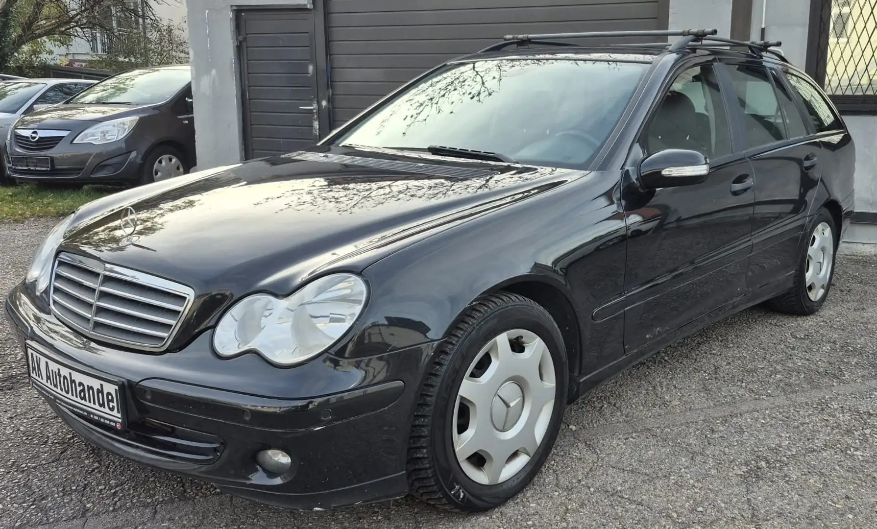 Mercedes-Benz C 220 T-Modell Aut. Tempomat Navi Klima Negro - 1