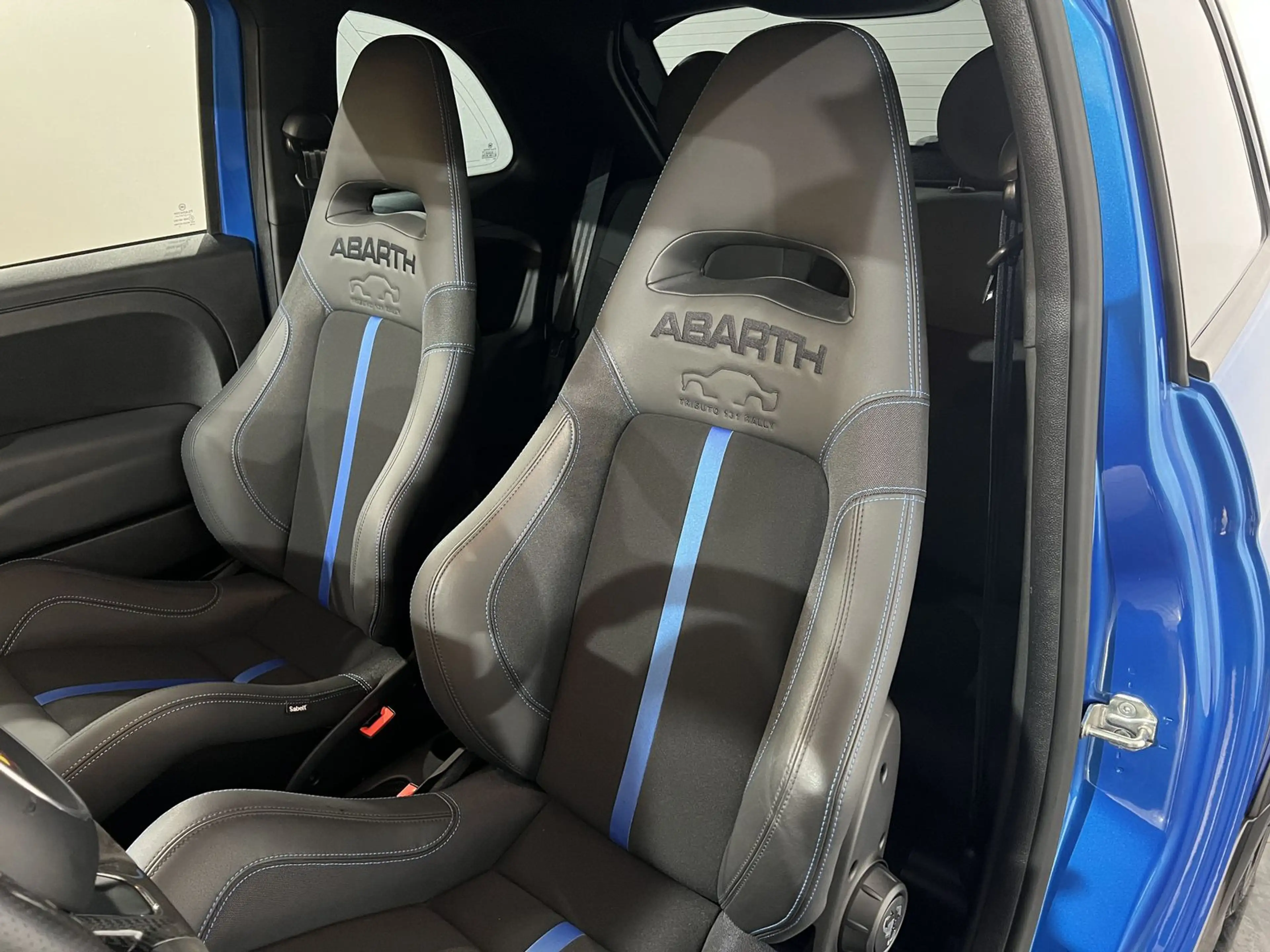 Abarth 695 Tributo 131 Rally*Schale*Beats*CarPlay*Monza — photo 14