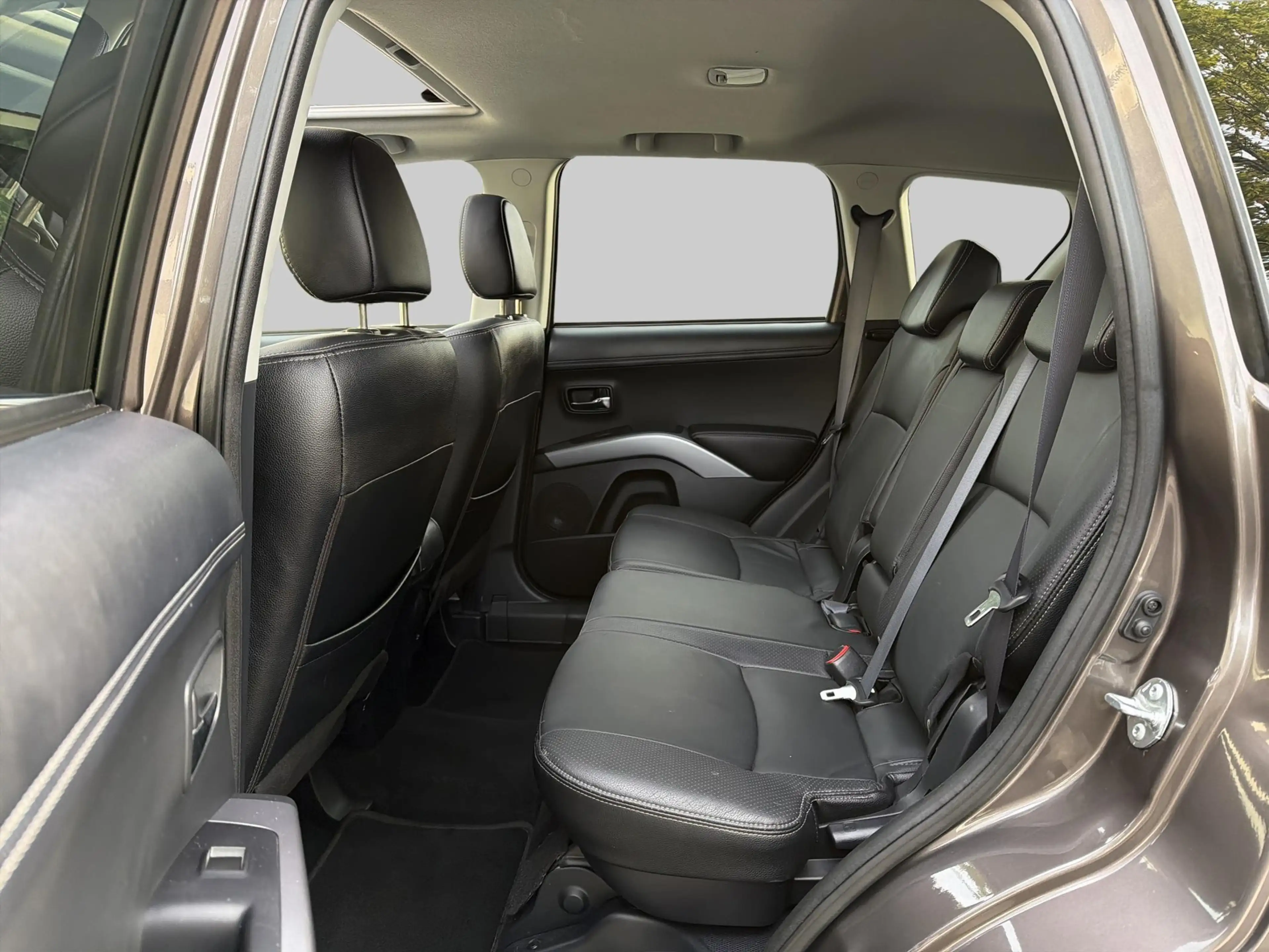 Mitsubishi Outlander 2.0 Ed Two Instyle*1e eig*NL-Auto*Trekh.* — photo 14