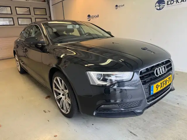 Audi A5 view 6