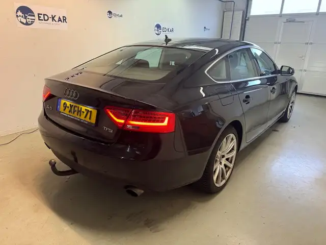 Audi A5 view 7
