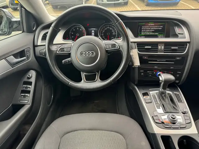 Audi A5 view 14