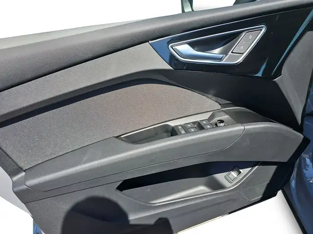 Audi Q4 E-Tron view 15