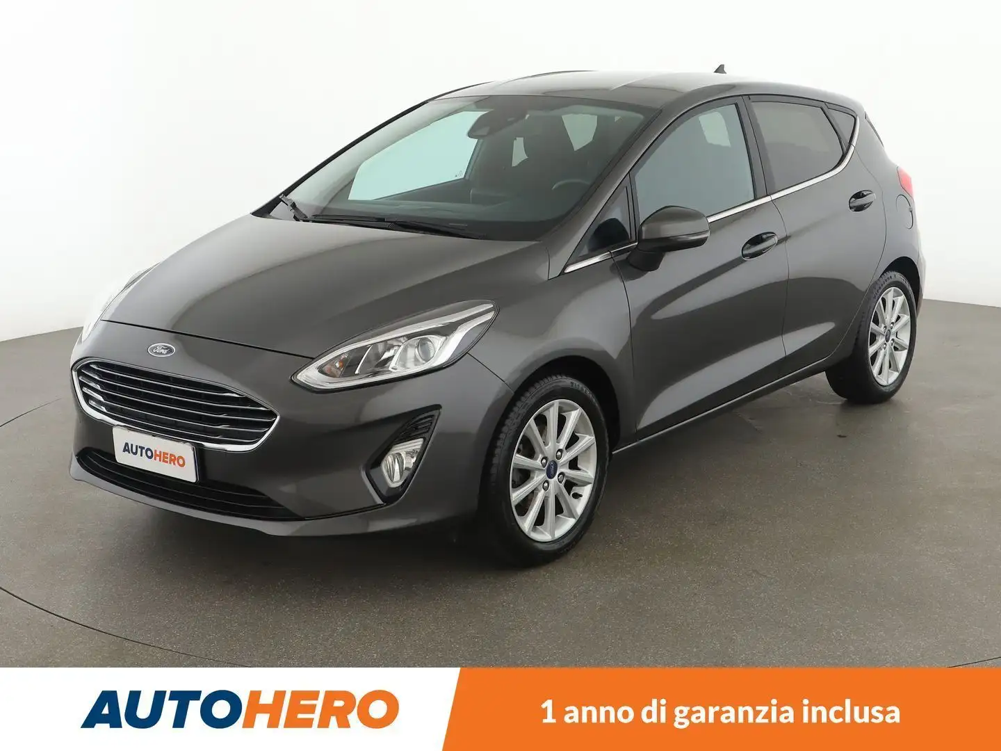 Ford Fiesta 1.1 Titanium 85 CV Grigio - 1