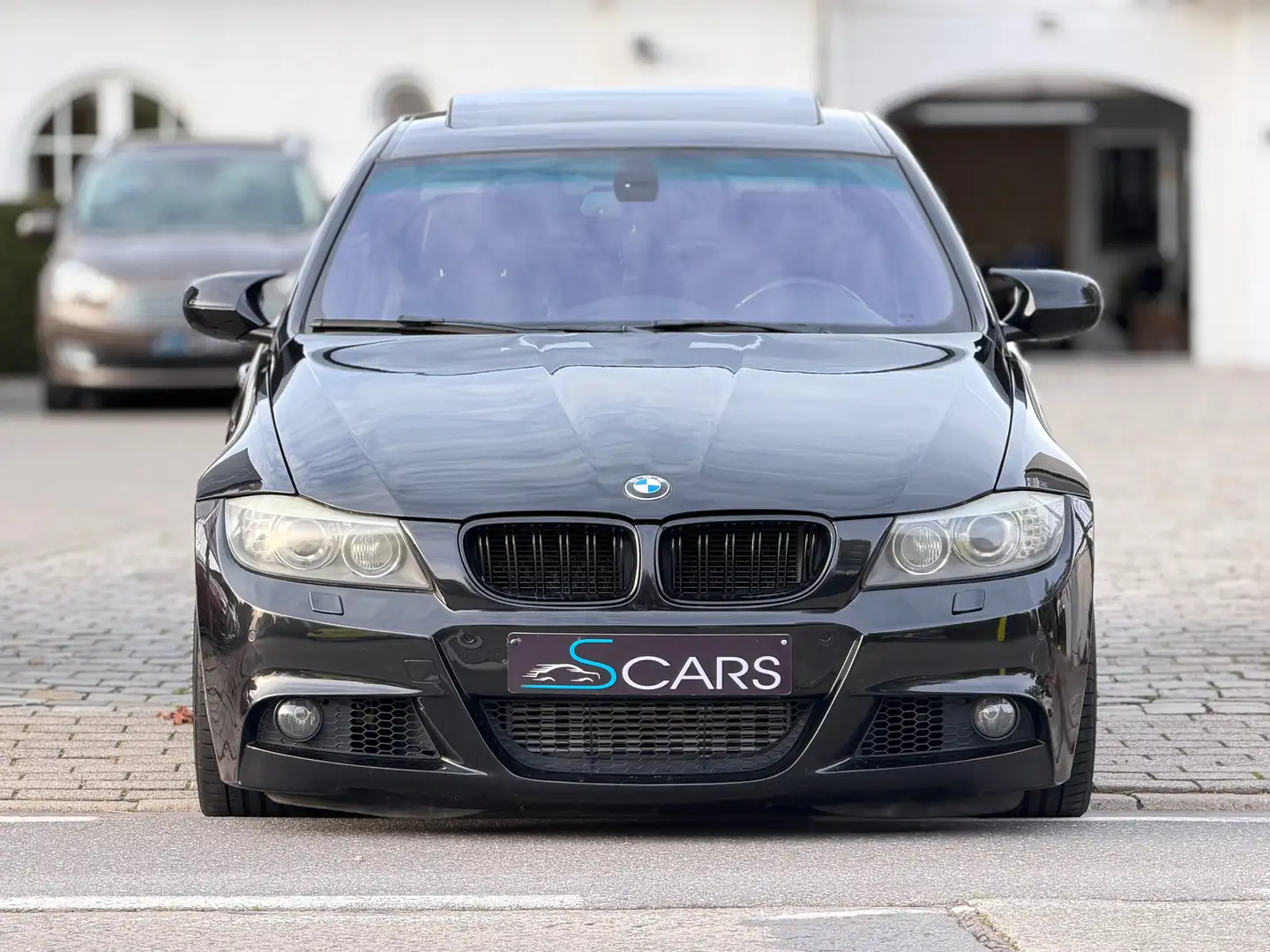 BMW 335 i ** M performance ** N55 Motor ** Gekeurd ** Noir - 2