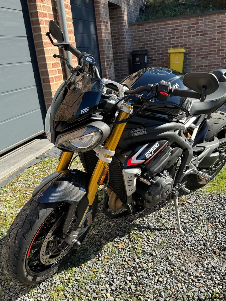 Triumph Speed Triple 1200