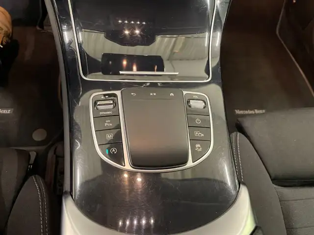 Mercedes-Benz GLC view 14