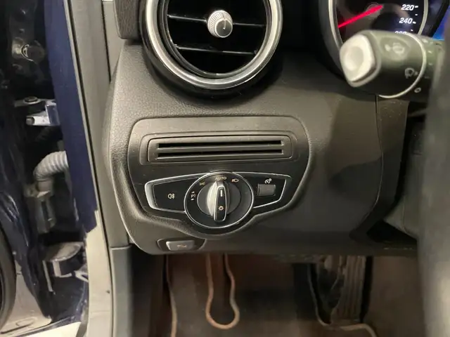 Mercedes-Benz GLC view 27