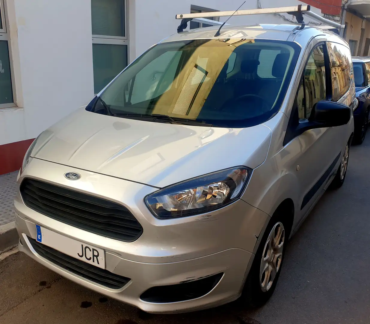 Ford Transit Courier Kombi 1.6TDCi Ambiente Zilver - 1