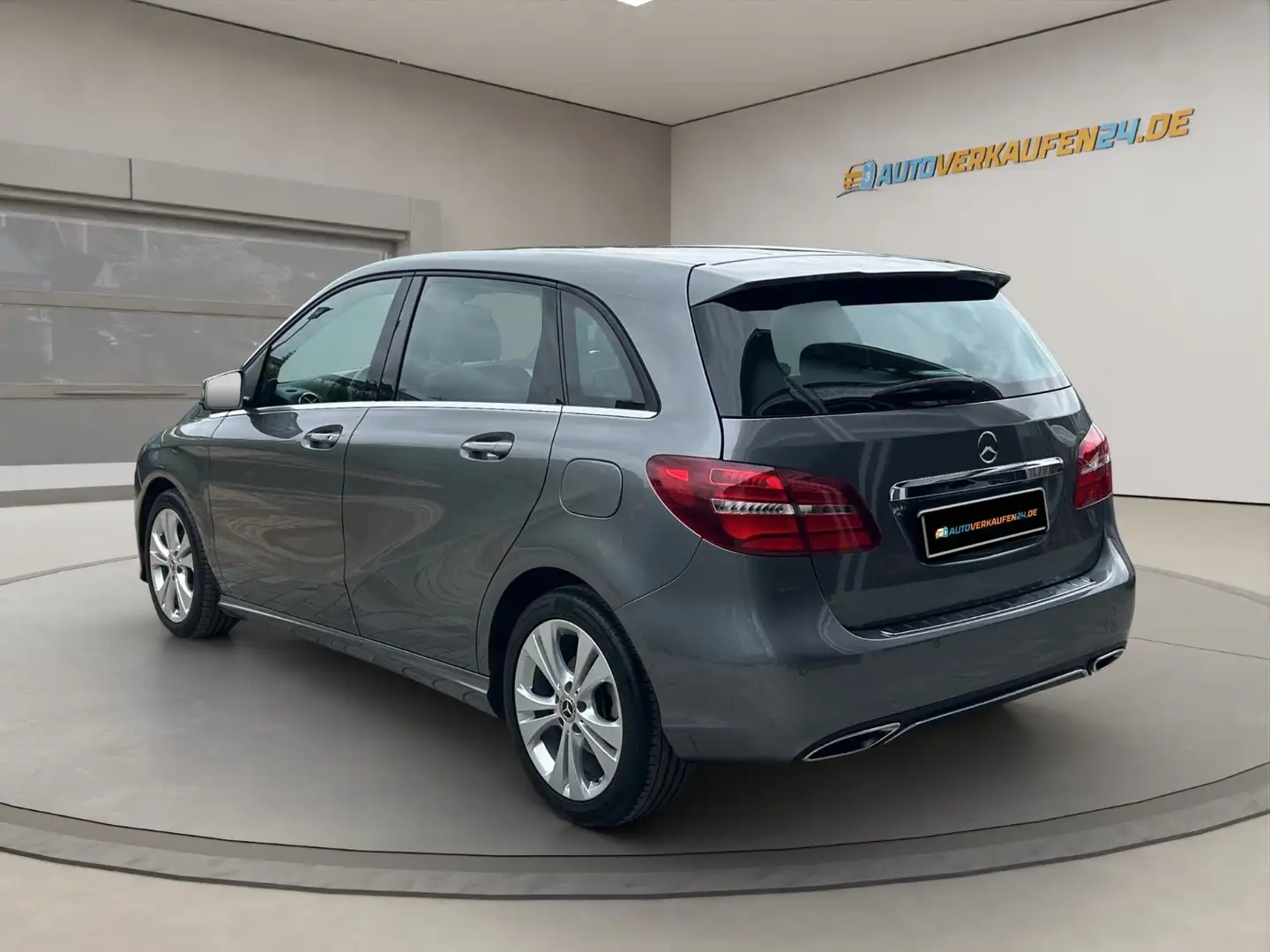 Mercedes-Benz B 200 Aut. LED SHZ PDC+ NAVI COMAND 2.HD Grigio - 2