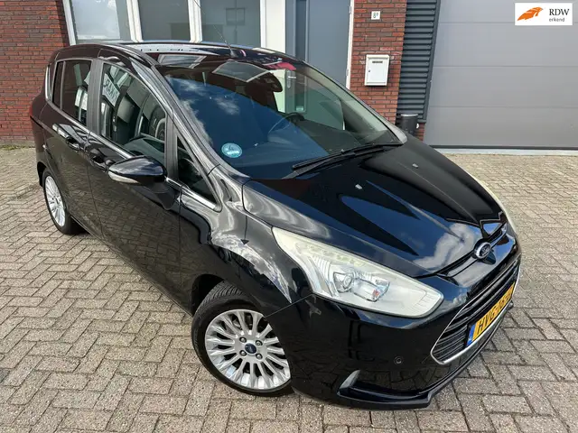 Ford B-Max 1.0 EcoBoost Titanium / PDC / Clima / LM / Cruise