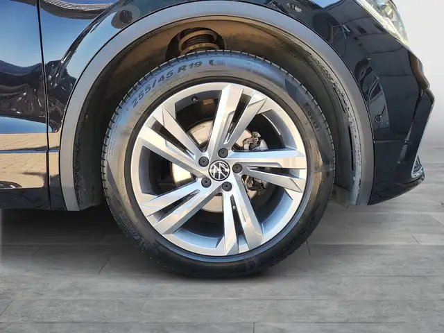 Volkswagen Tiguan view 7