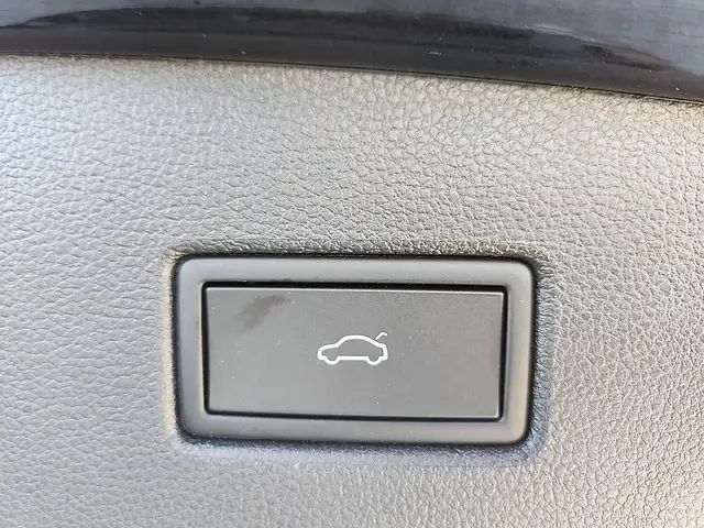 Volkswagen Tiguan view 29