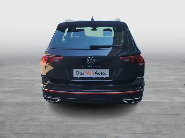 Volkswagen Tiguan view 5