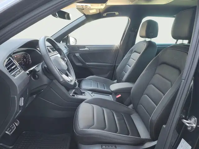 Volkswagen Tiguan view 8