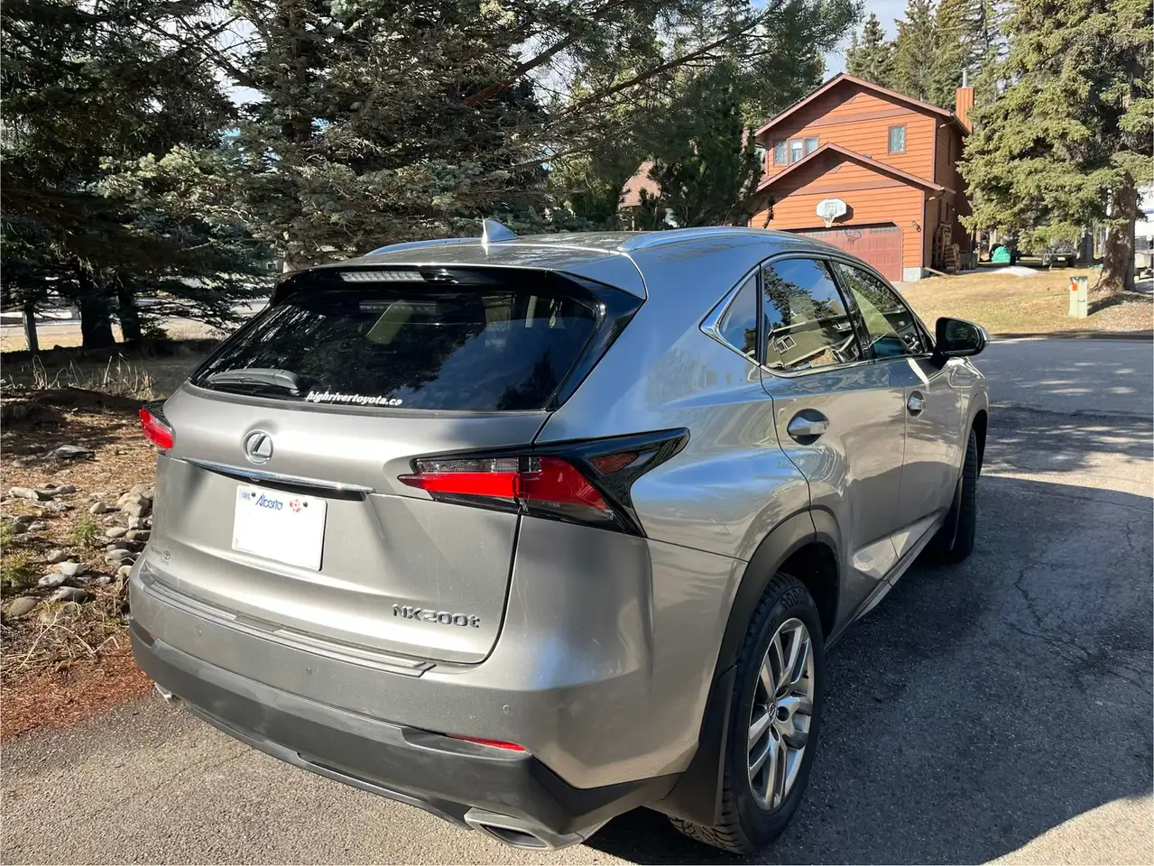 Lexus NX снимка Lexus NX