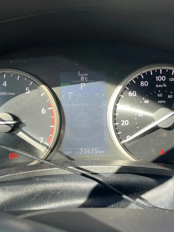 Lexus NX снимка Lexus NX