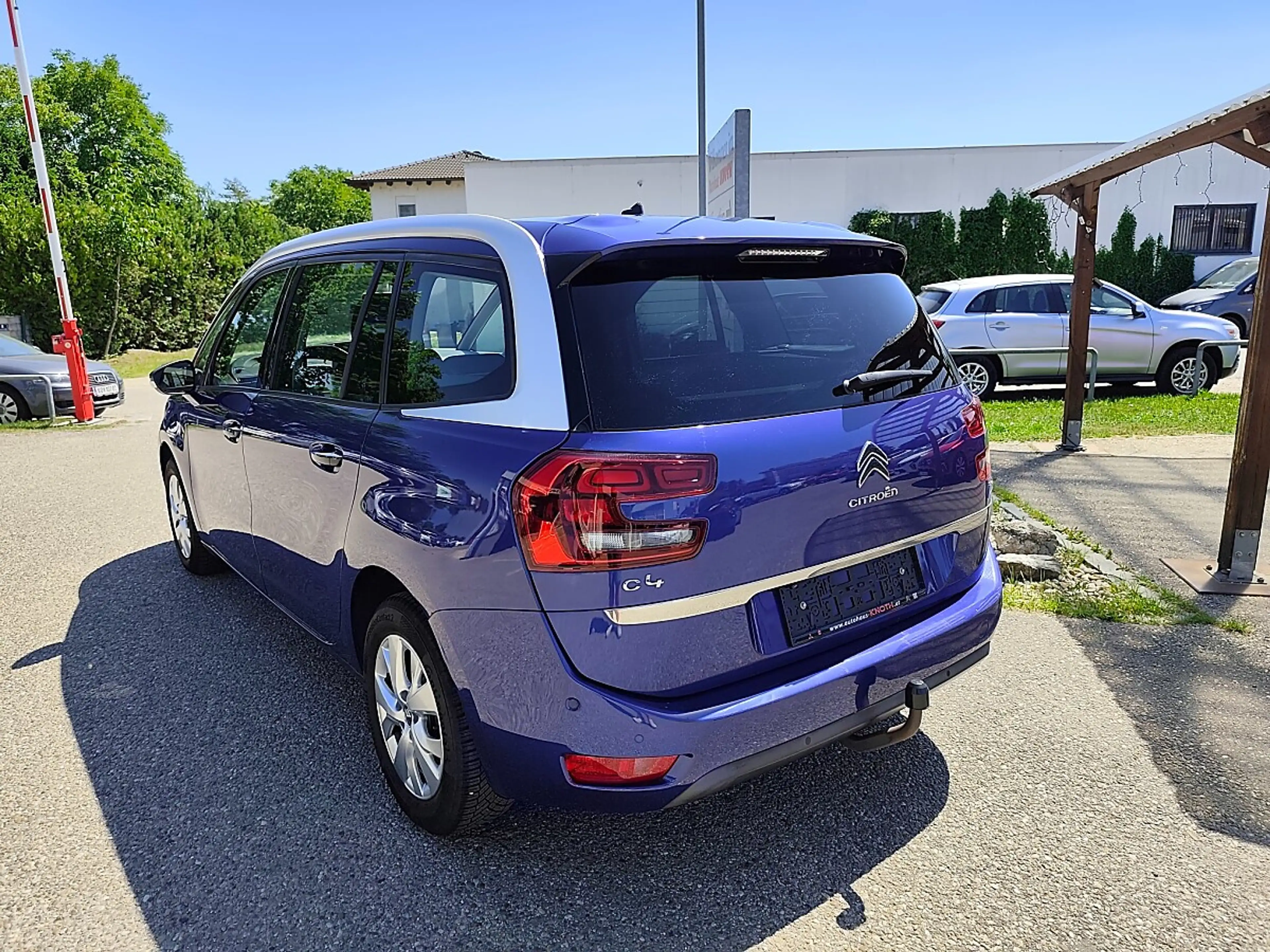 Citroen Grand C4 Picasso BlueHDI 120 S&S EAT6 Feel Edition — photo 6
