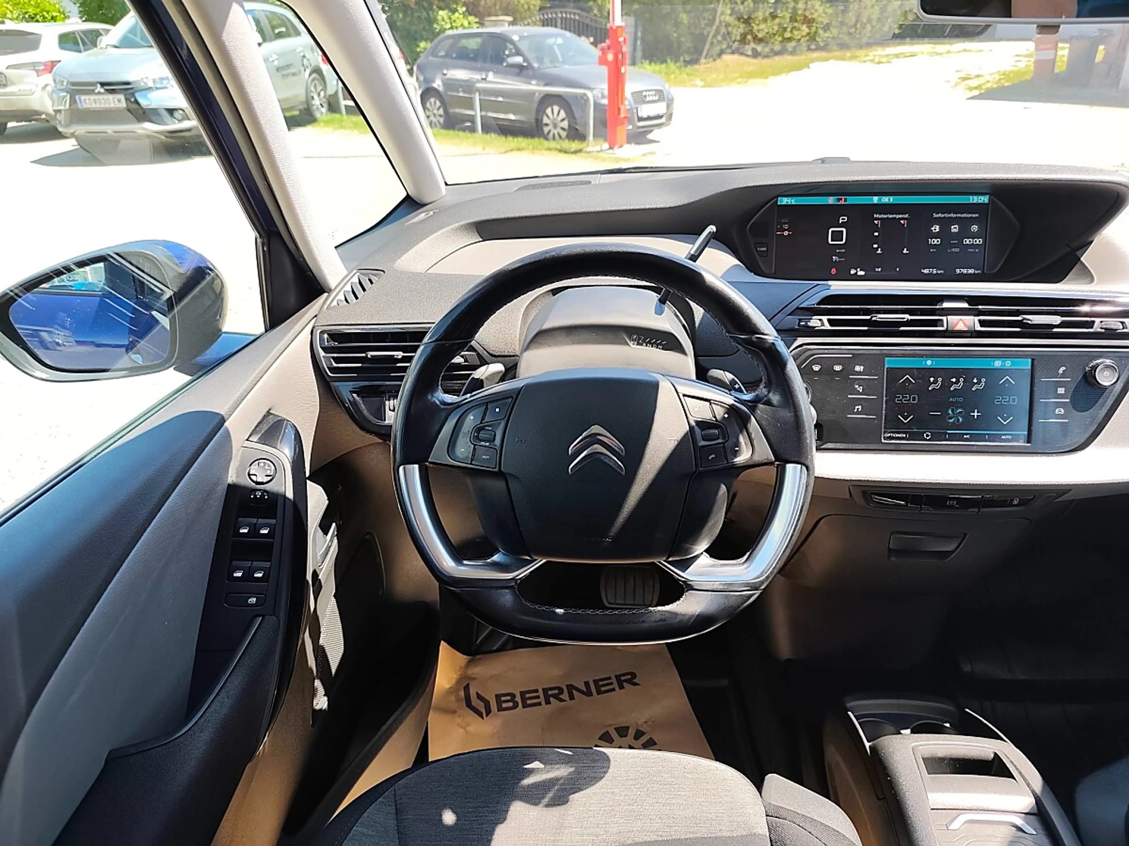Citroen Grand C4 Picasso BlueHDI 120 S&S EAT6 Feel Edition — photo 8