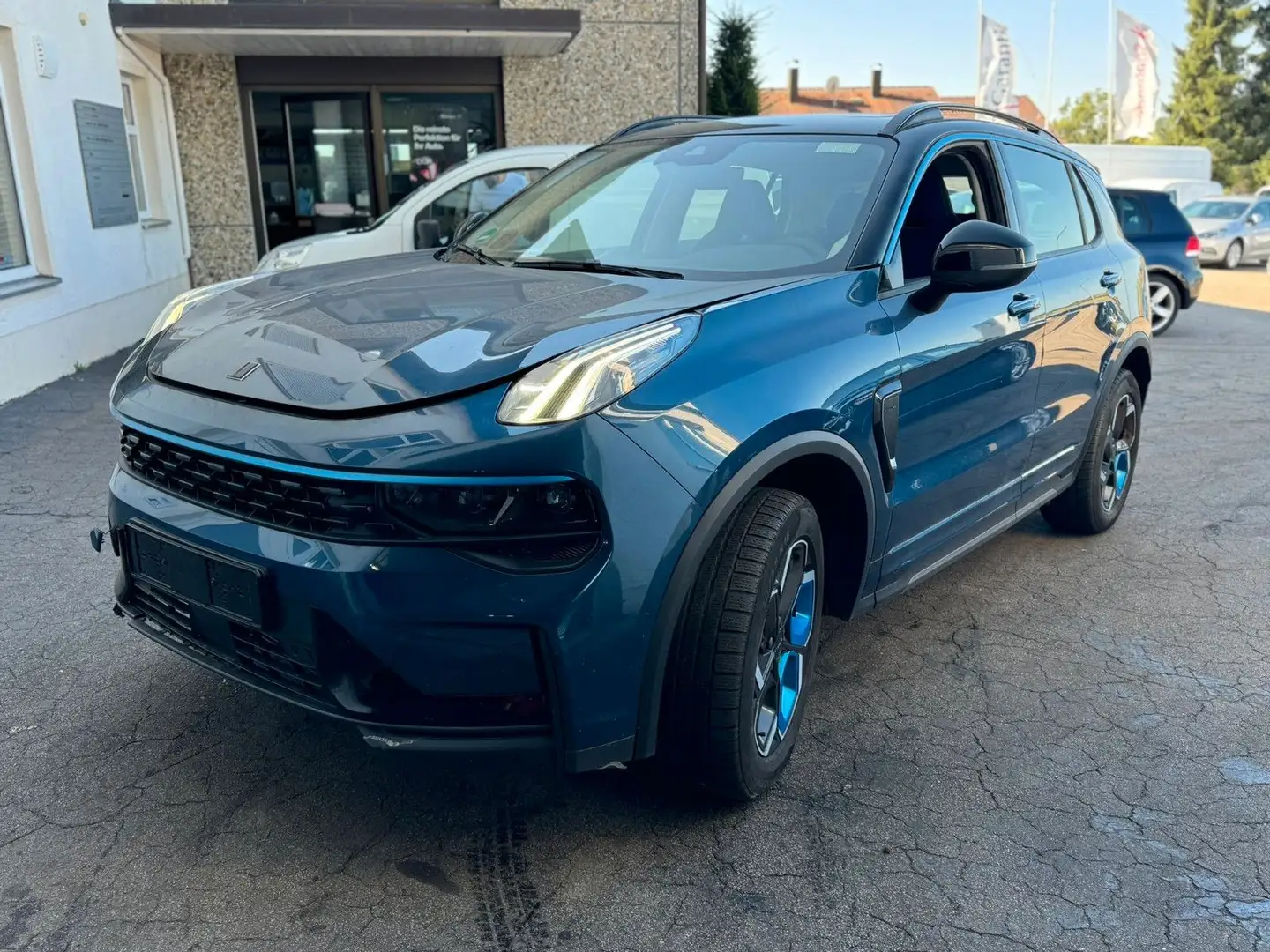 Autres 01 1.5T Mild-Hybrid HEV NAVI PANO AMBIENTE Bleu - 1