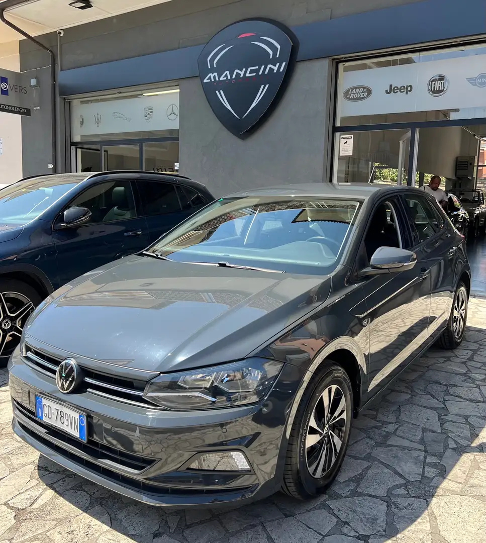 Volkswagen Polo Polo VI 2017 5p 1.0 evo Sport 80cv Grijs - 1