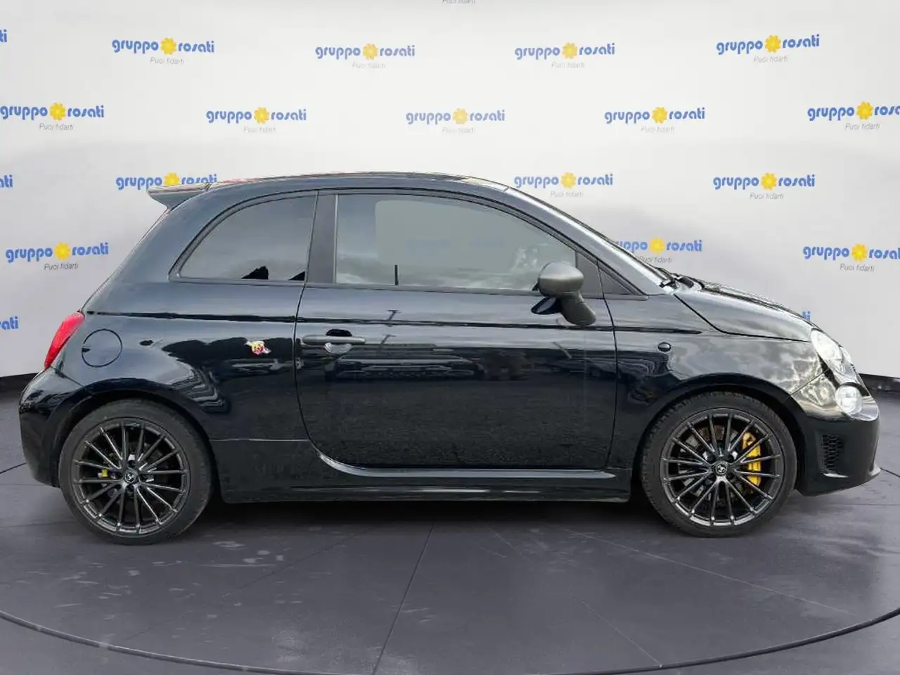 Abarth 695 2024