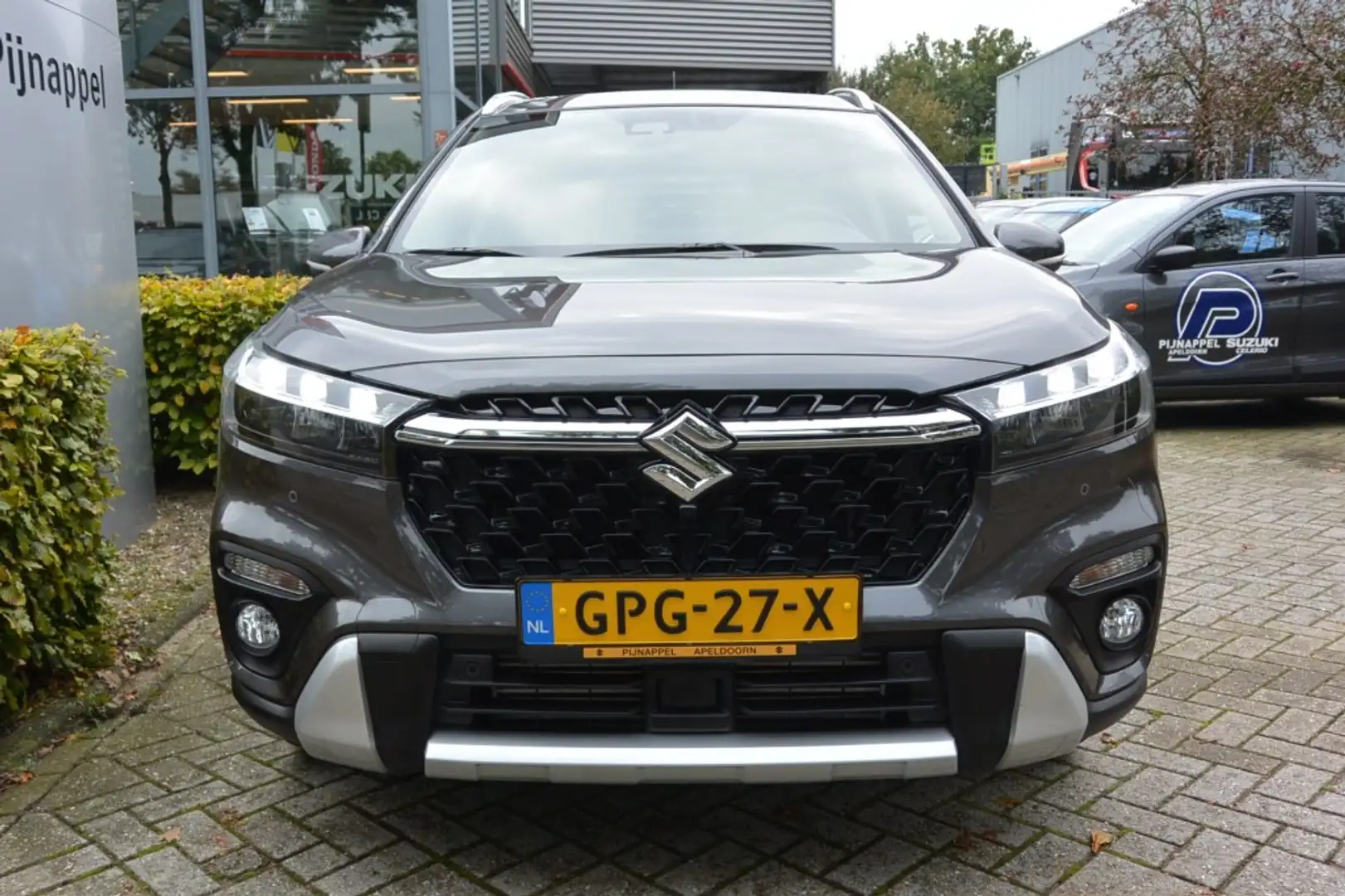 Suzuki SX4 S-Cross 1.4 Style AUTOMAAT AllGrip (4x4) Led/Navi/Treeplan Grijs - 2