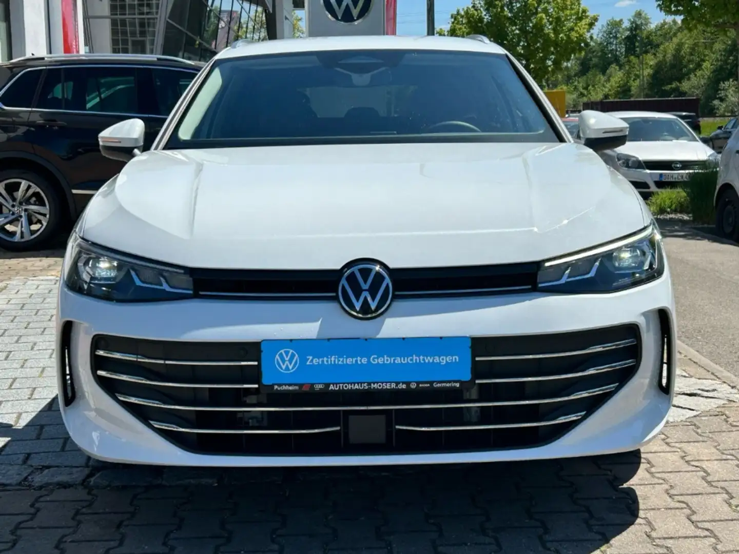 Volkswagen Passat Variant 1.5eTSI Business IQ*360*AHK*ACC!! Blanc - 2