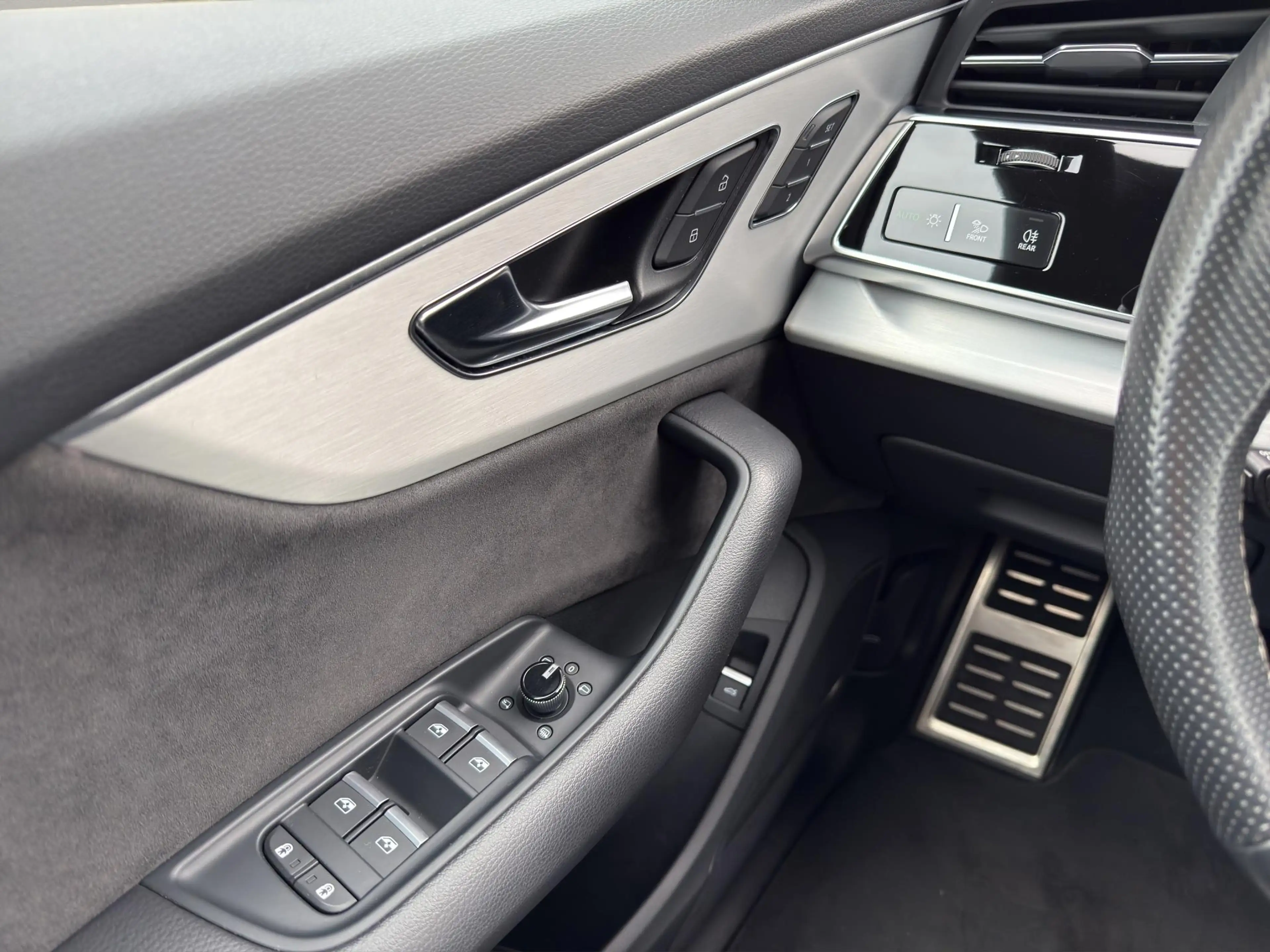 Audi SQ8 4.0 TFSI SQ8 quattro ABT | Pano | B&O | 4-Wielbest — photo 12
