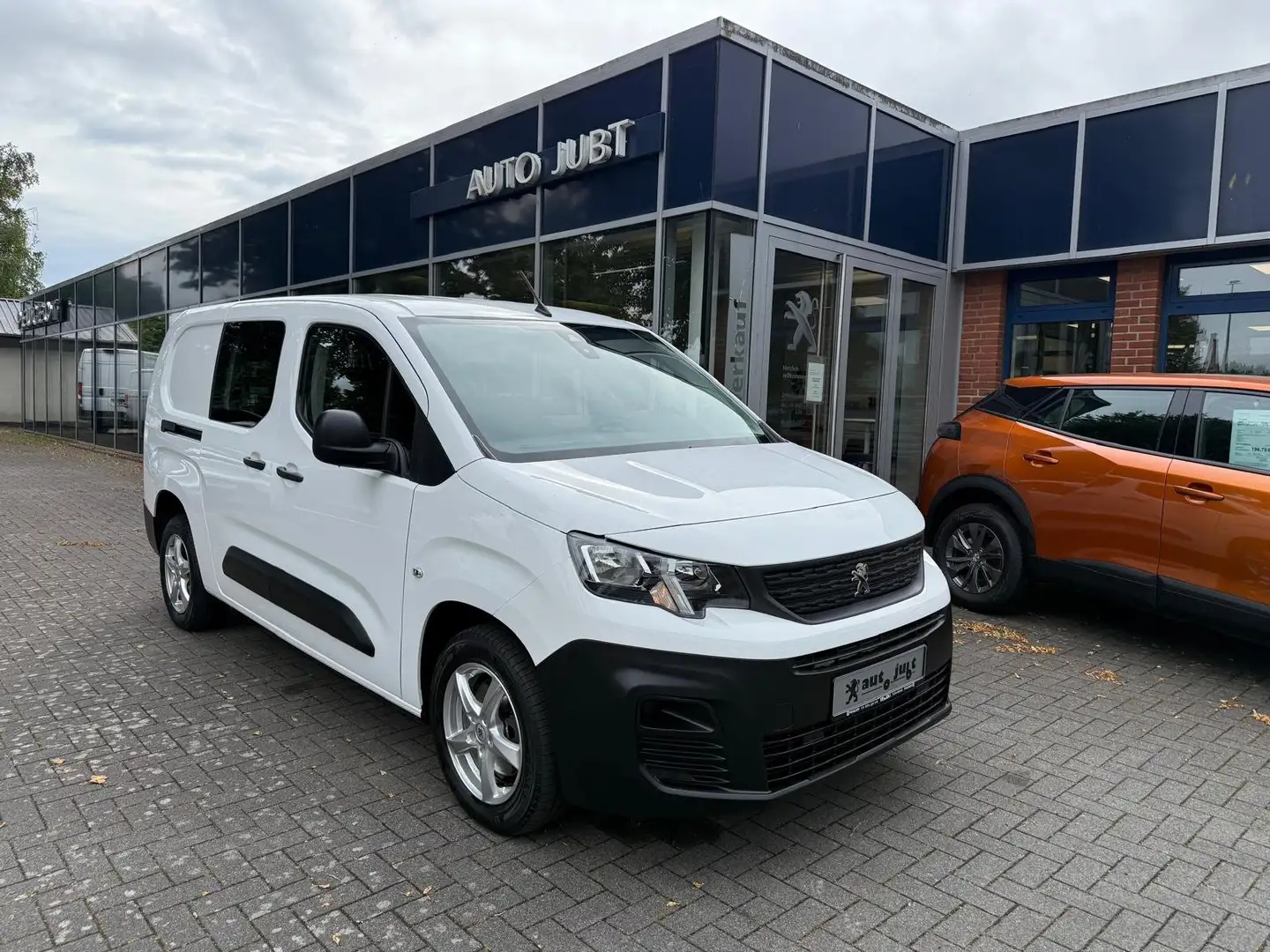 Peugeot Partner Pro FlexCab L2 Blanco - 2