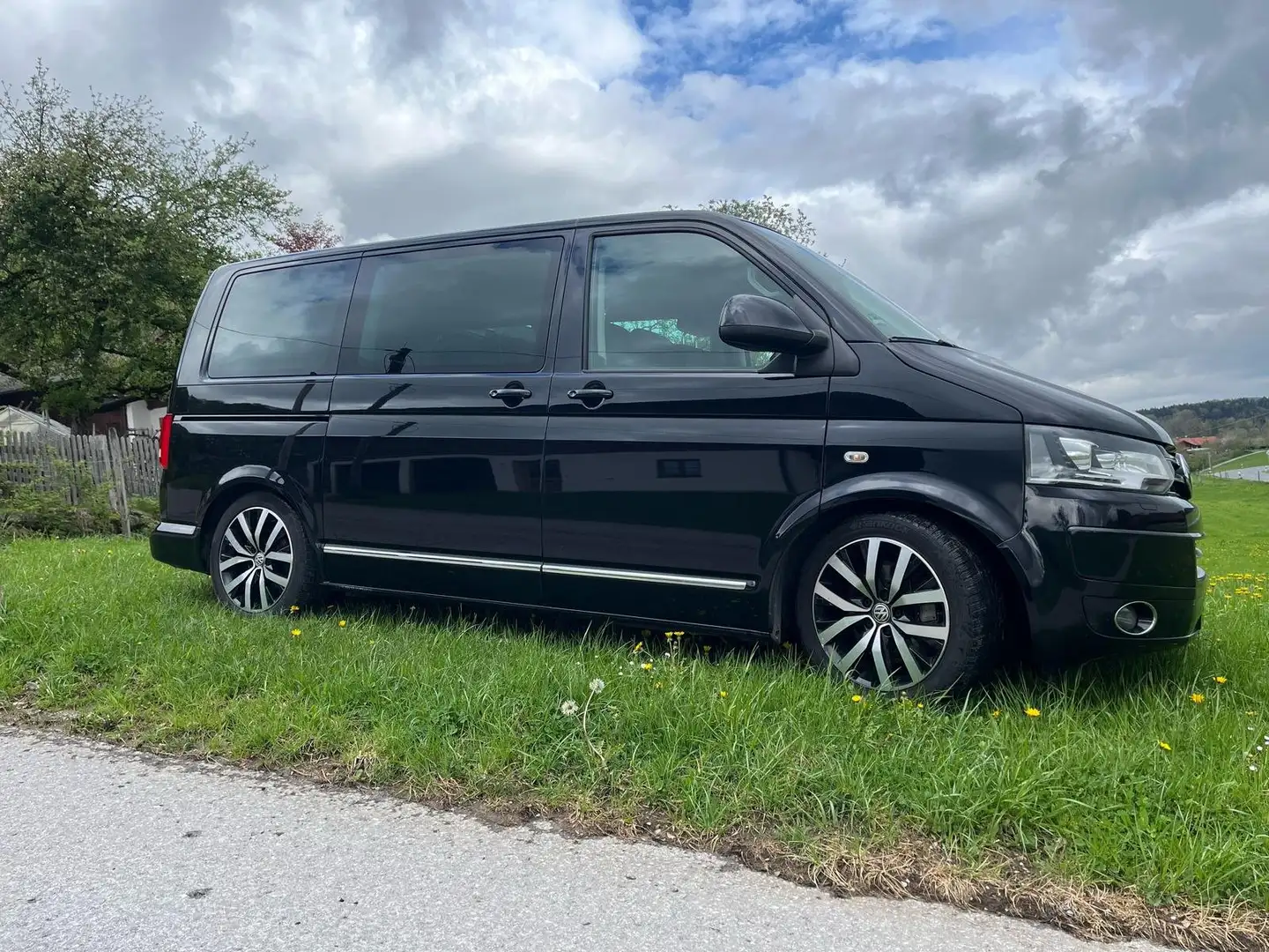 Volkswagen T5 Multivan Multivan Kurz DSG BMTCup Schwarz - 2