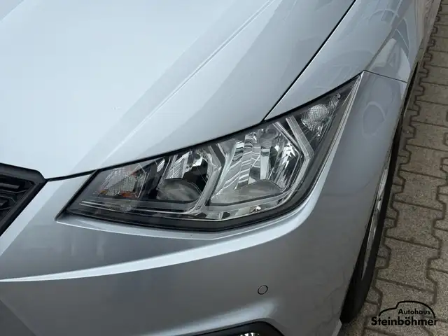 Seat Ibiza view 12