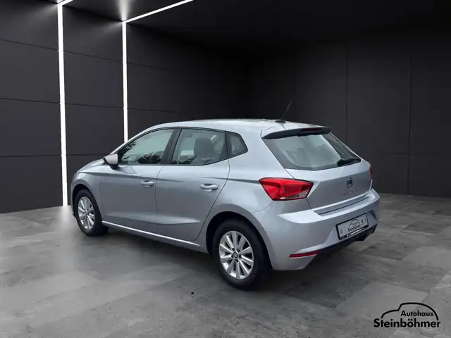 Seat Ibiza view 4