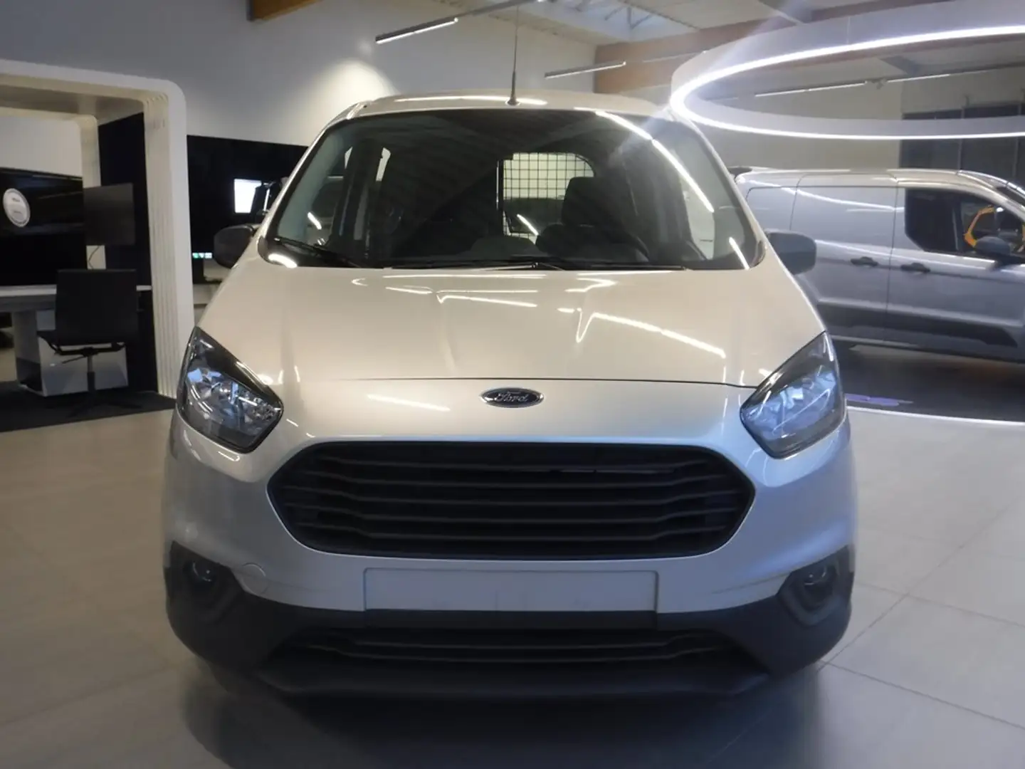 Ford Transit Courier Van Argent - 2