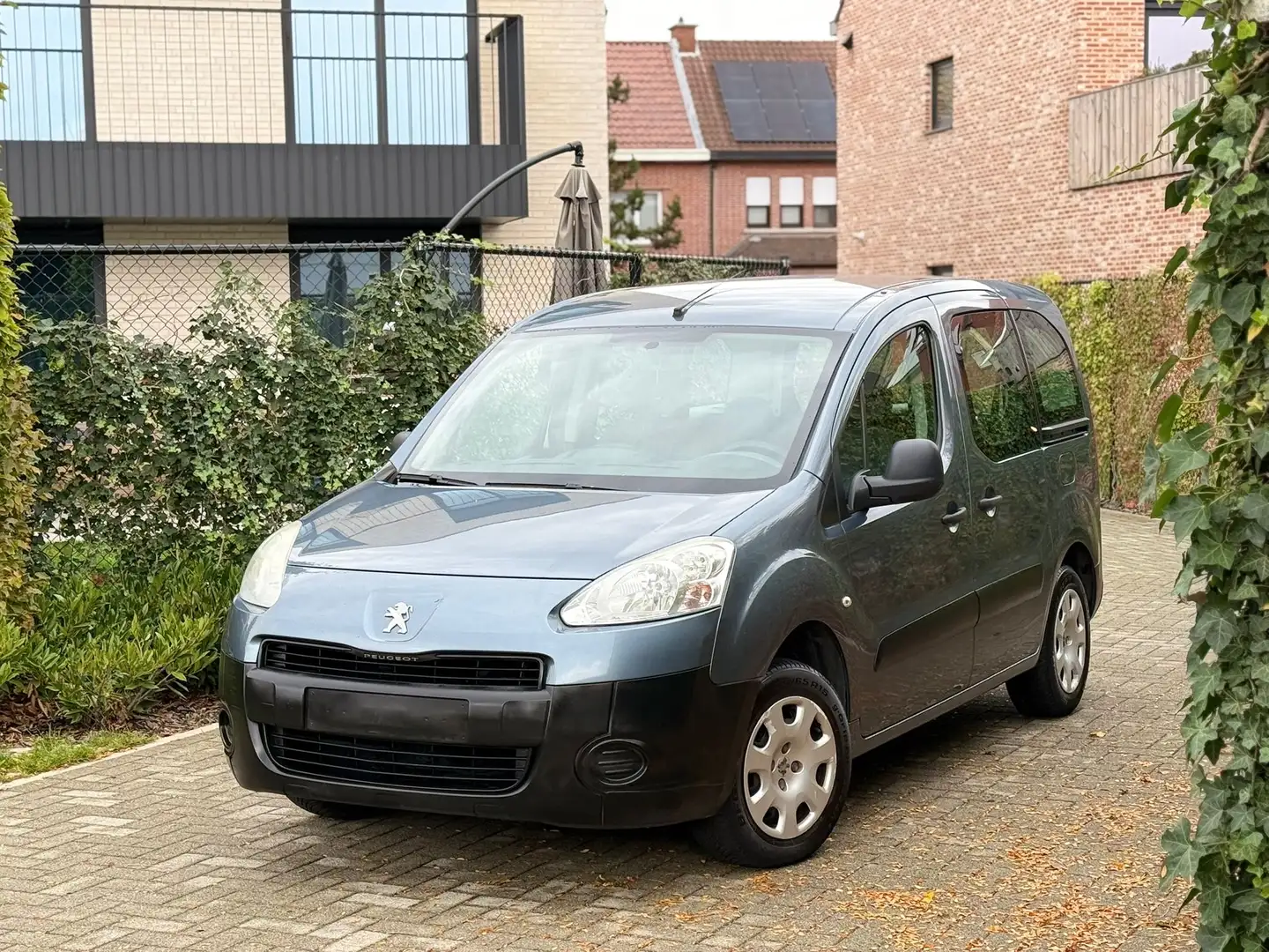 Peugeot Partner Tepee 1.6i 72 kW 2012 129.000 km - GEEN AIRCO - 1