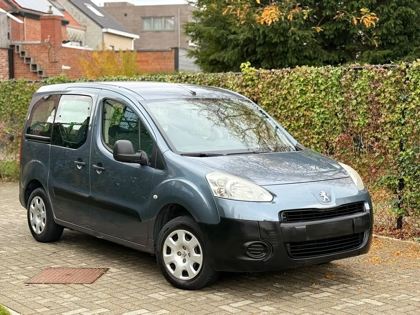 Peugeot Partner Tepee 1.6i 72 kW 2012 129.000 km - GEEN AIRCO - 2