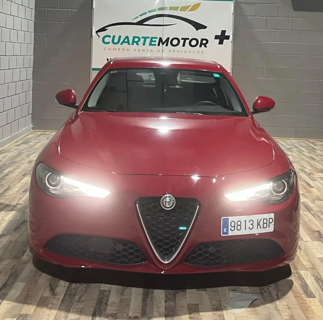 Alfa Romeo Giulia 2.2 Diesel Super Aut. 150 Rouge - 2
