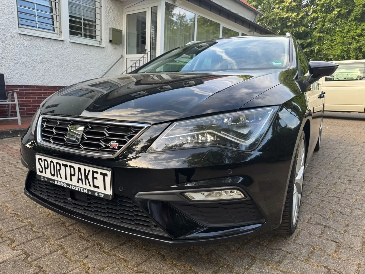 SEAT Leon ST FR/1.Hand/Panorama/Kamera/ Nero - 1