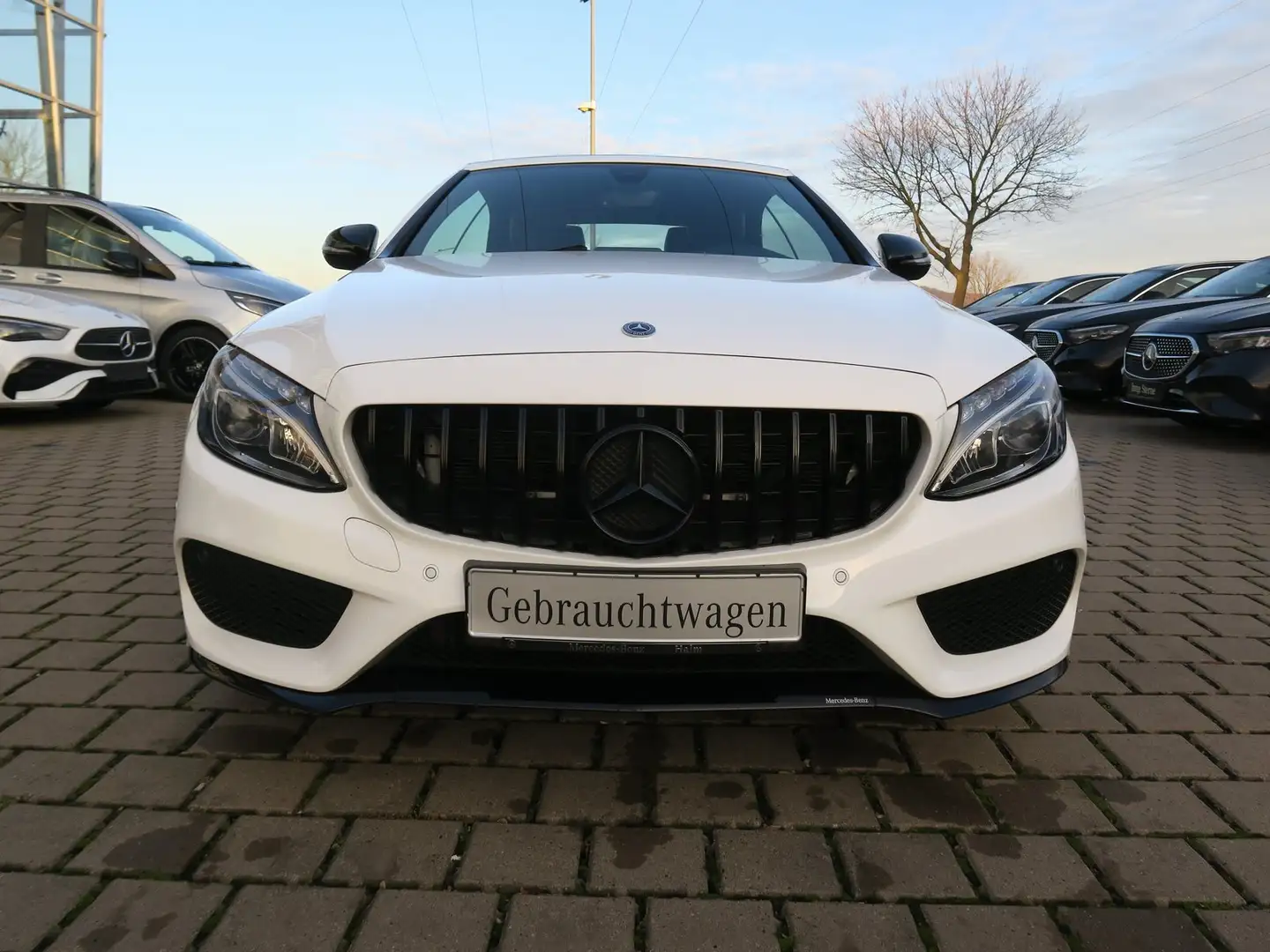 Mercedes-Benz C 180 Cabriolet AMG Night19" LED High NaviGarmin Weiß - 2