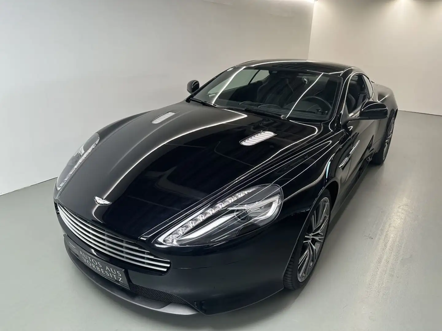 Aston Martin DB9 Coupé / Onyx Black / B & O / Zwart - 2