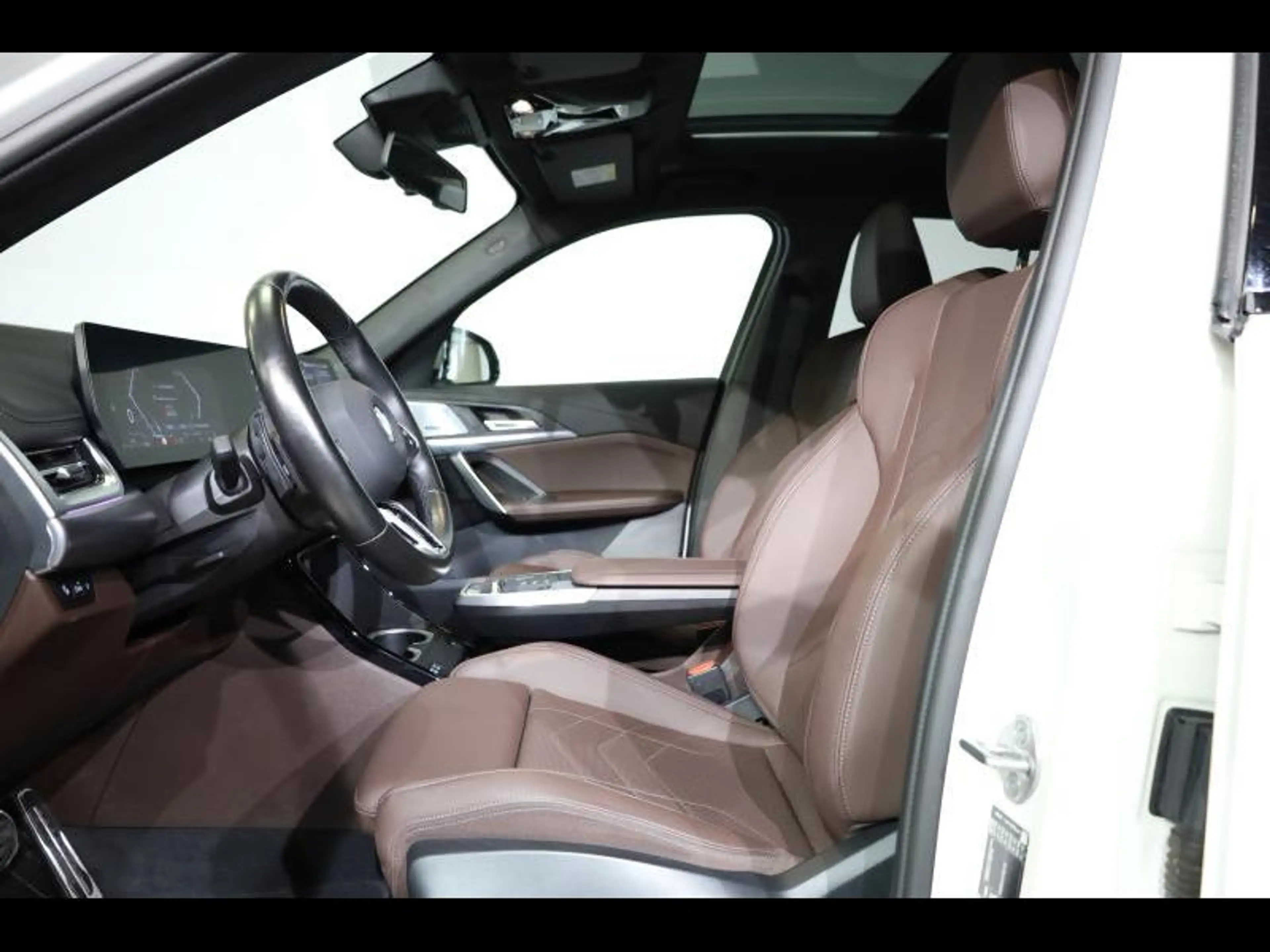 BMW X1 sDrive20i Kit M Sport — photo 9