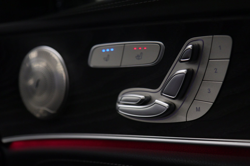 Mercedes-Benz E 63 AMG S 4MATIC+ PANO/360CAM/CARPLAY/MEM/ACC/BOMVOL — photo 25