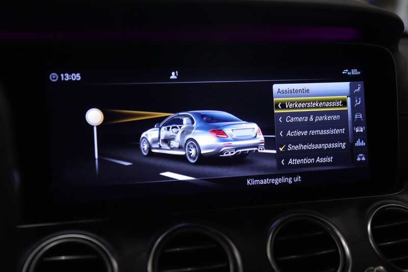 Mercedes-Benz E 63 AMG S 4MATIC+ PANO/360CAM/CARPLAY/MEM/ACC/BOMVOL — photo 37