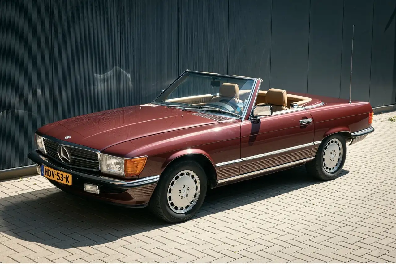 Mercedes-Benz SL 560, foto 8