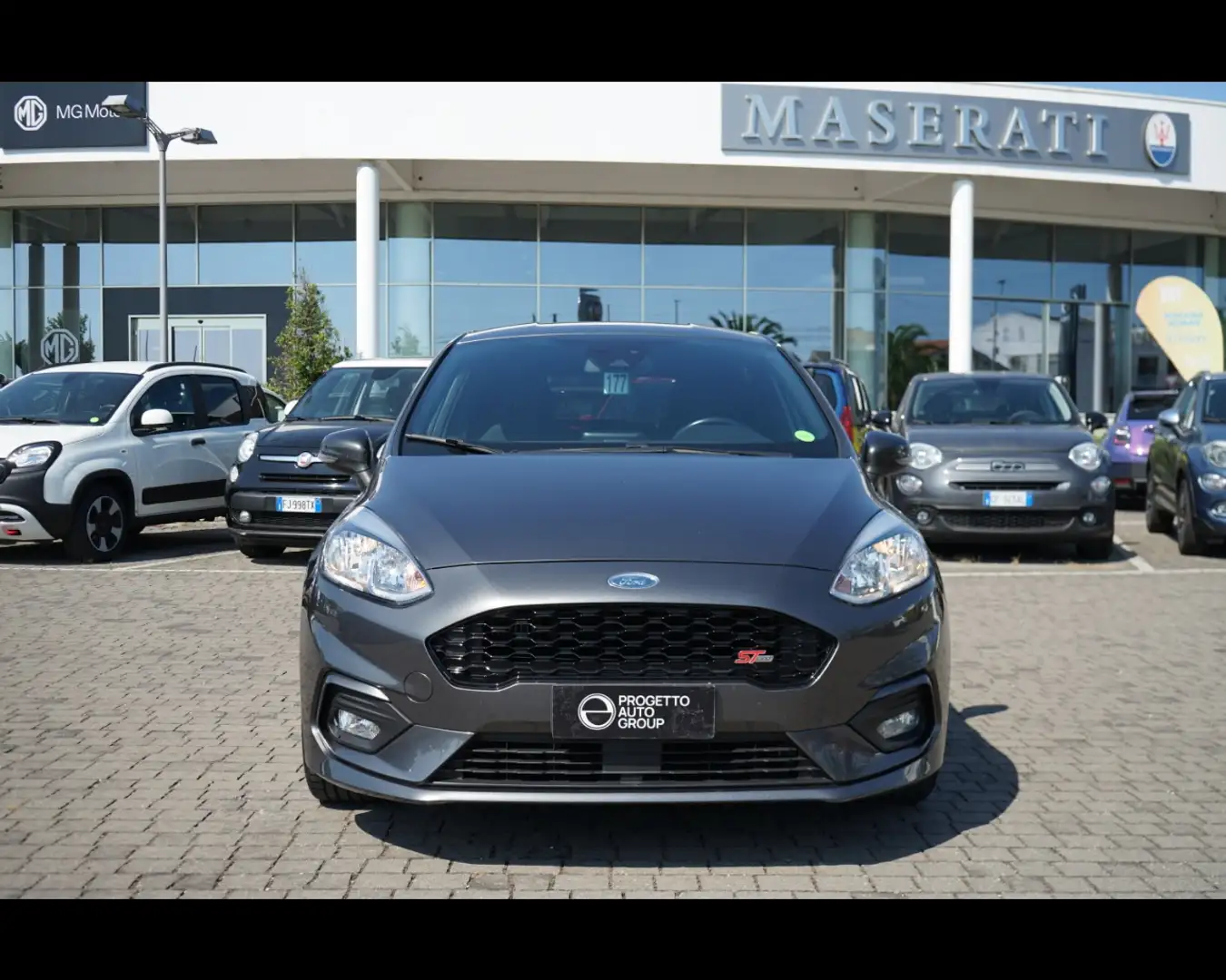 Ford Fiesta 5 Porte 1.5 TDCi ST-Line Grigio - 2