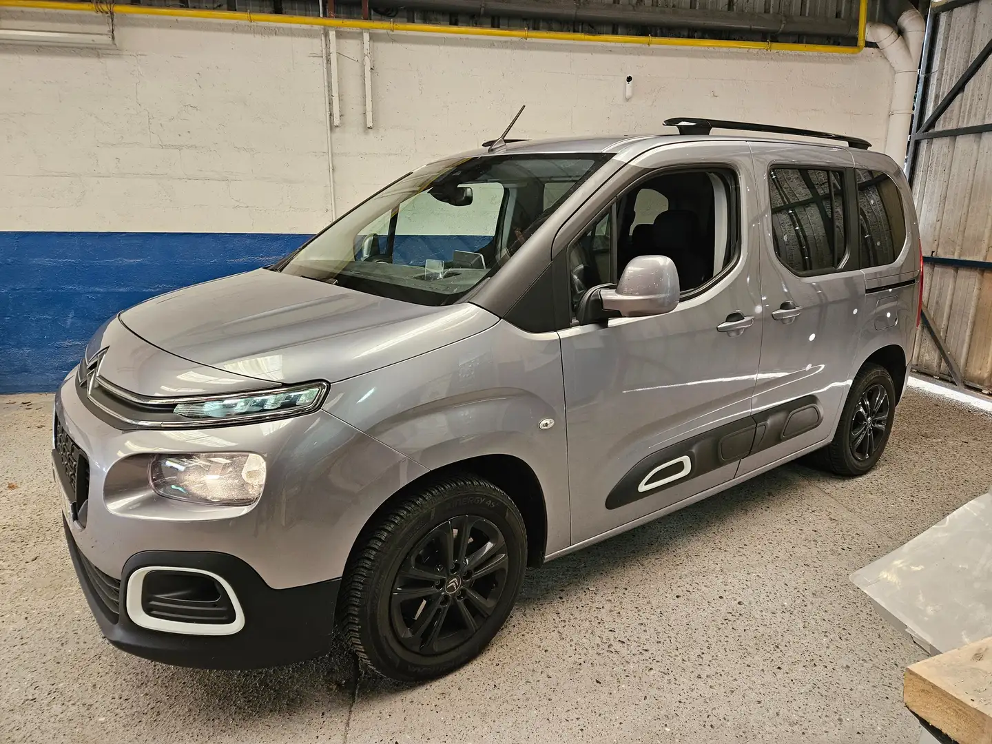 Citroen Berlingo Taille M BlueHDi 130 S Gris - 1